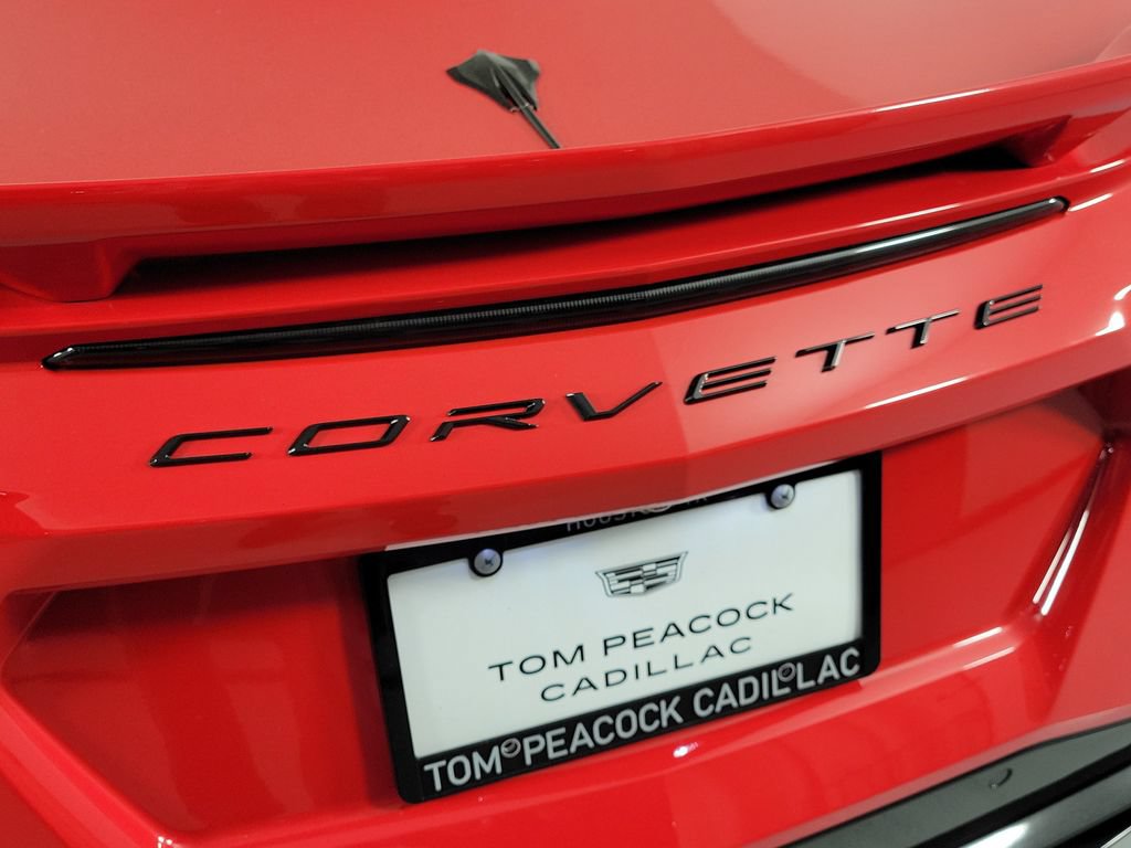 Used 2022 Chevrolet Corvette Stingray Premium Cpe w/ Z51 Performance Package RWD image 6