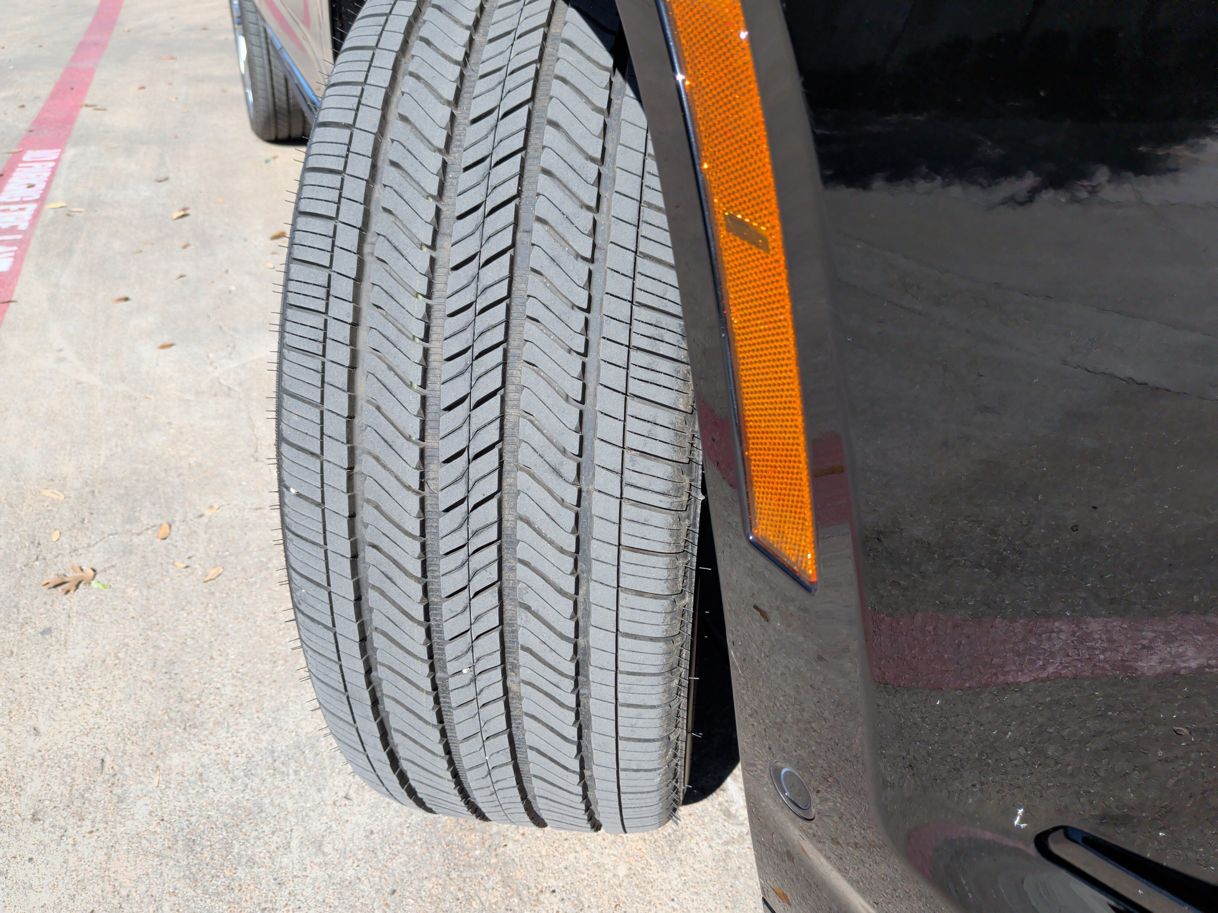 Used 2026 Cadillac Escalade Sport w/ Touring Package image 12