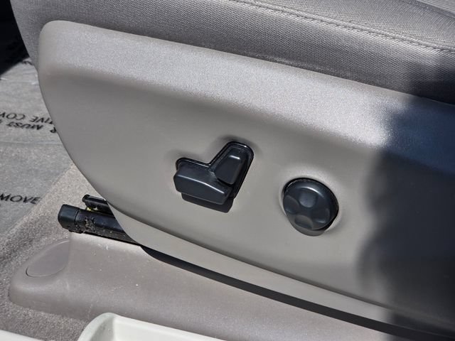 Used 2019 Chrysler Pacifica Touring Plus w/ Advanced Safetytec Group FWD image 17