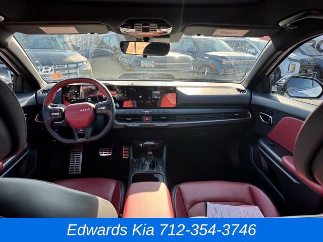 Used 2025 Kia K4 GT-Line Turbo image 13