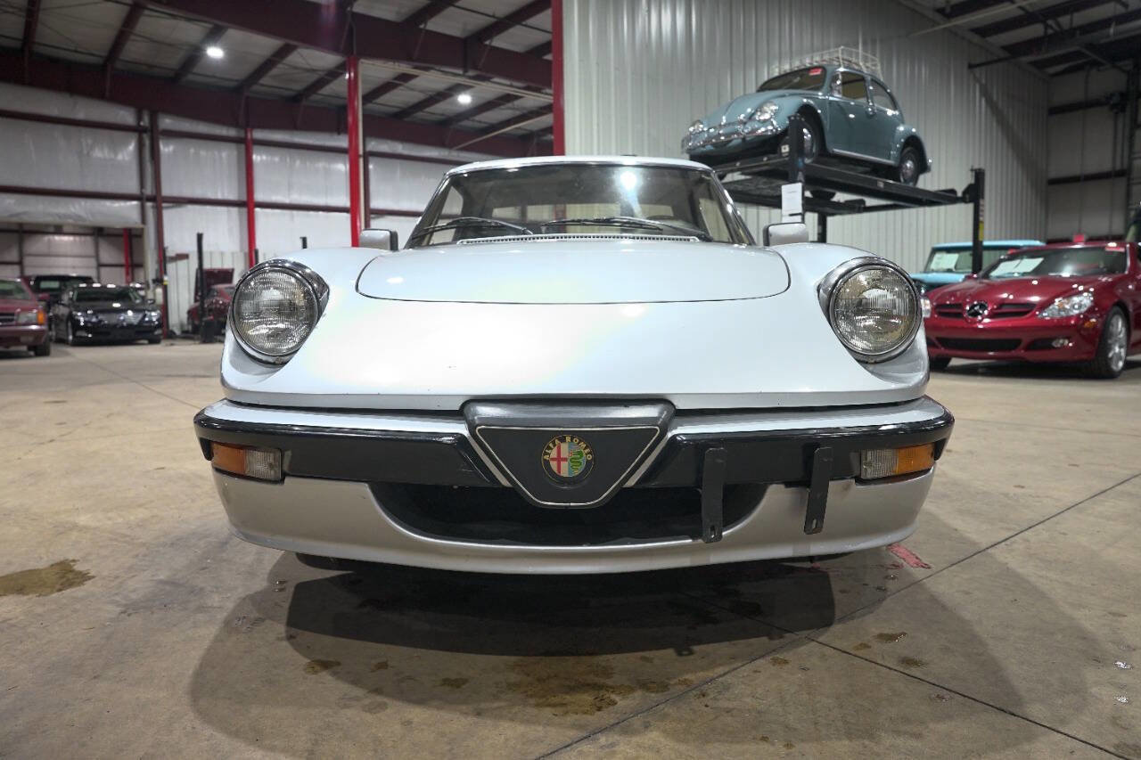 Used 1987 Alfa Romeo Spider Quadrifoglio image 39