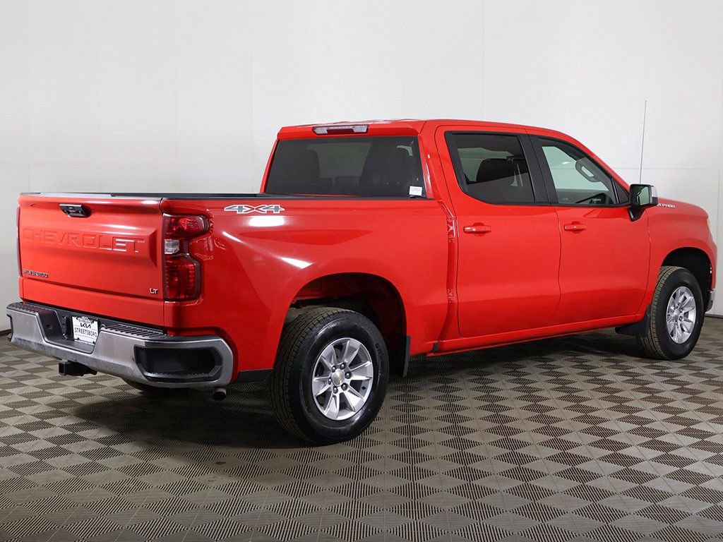 Used 2025 Chevrolet Silverado 1500 LT image 9