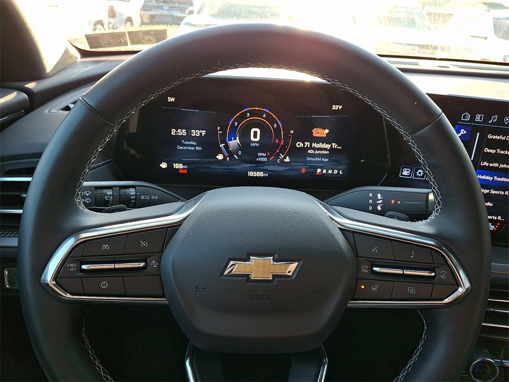 Certified 2025 Chevrolet Traverse LT image 21