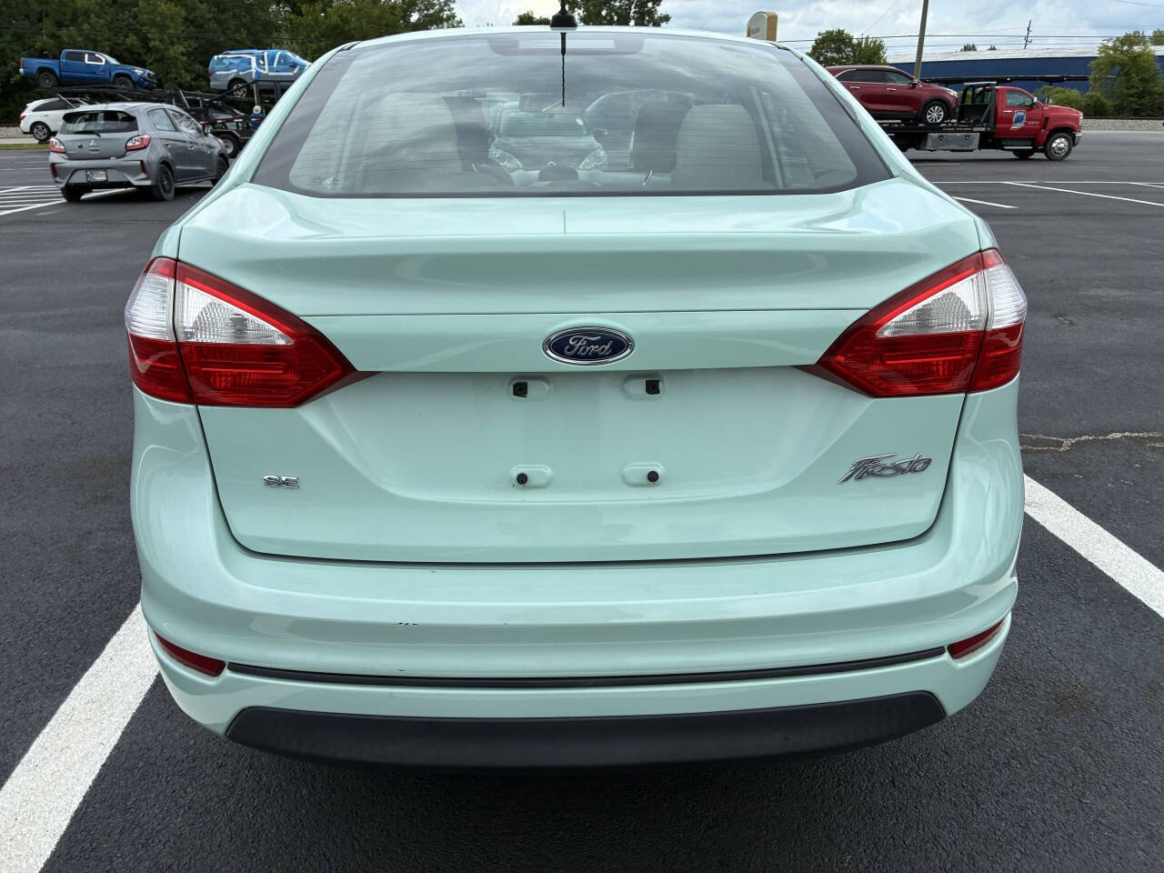 Used 2017 Ford Fiesta SE FWD image 7