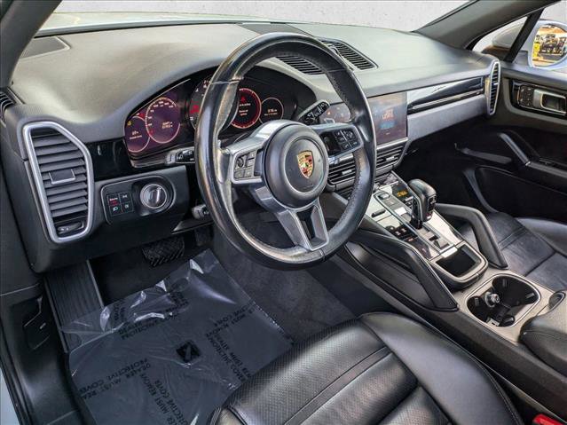 Used 2023 Porsche Cayenne Platinum Edition image 10