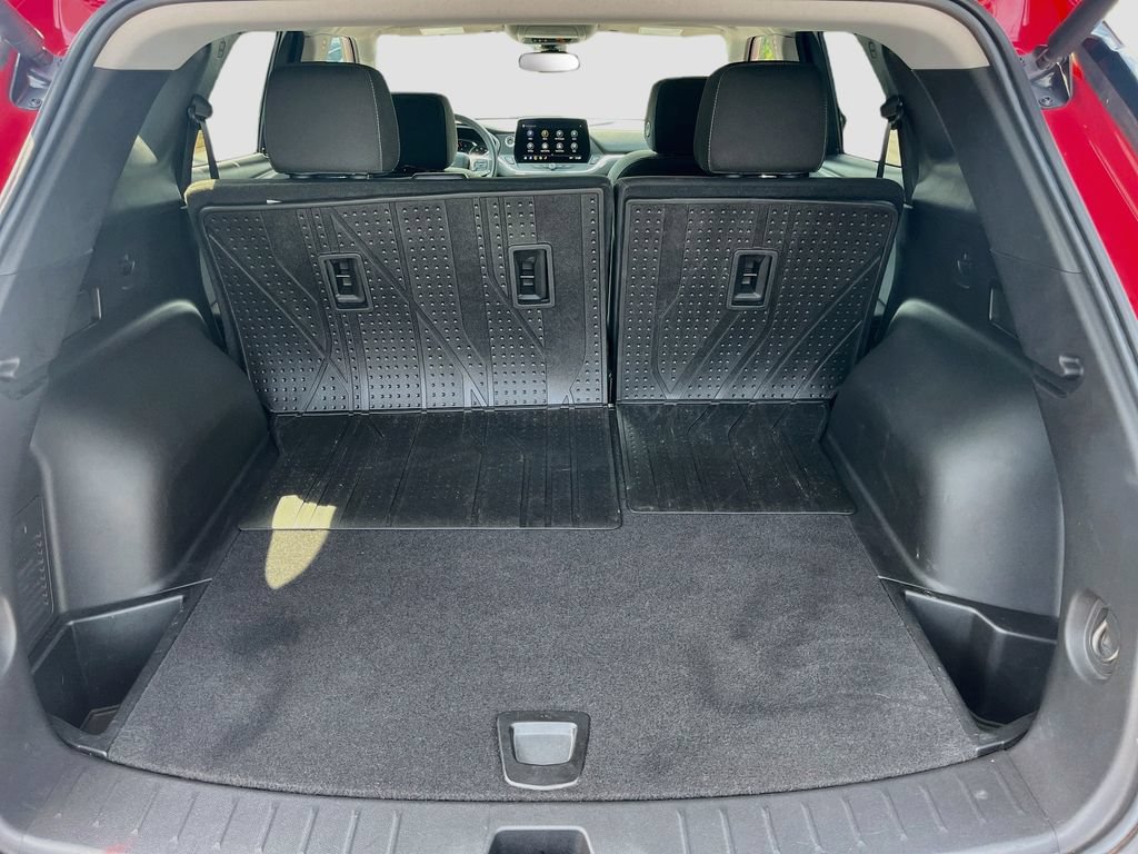 Used 2023 Chevrolet Blazer LT w/ Convenience Package FWD image 35