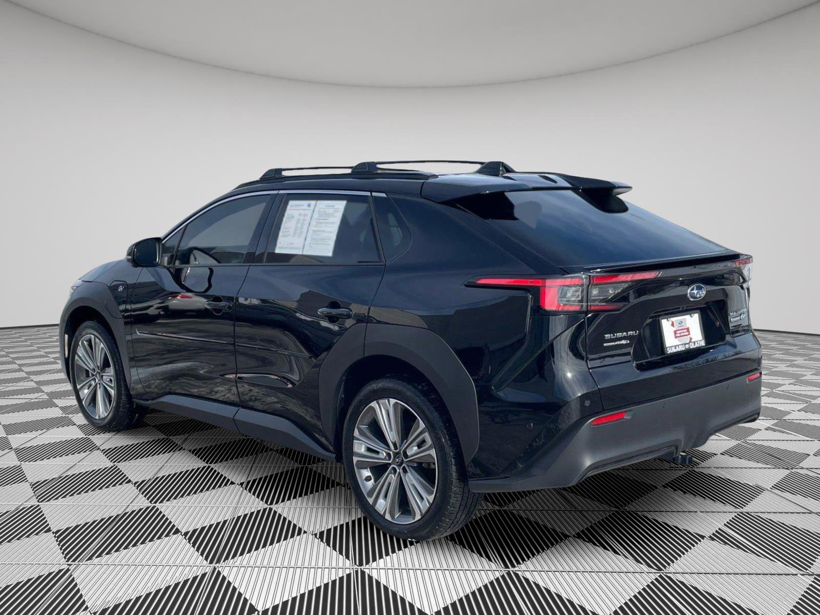 Certified 2024 Subaru Solterra Touring w/ Touring Package image 9