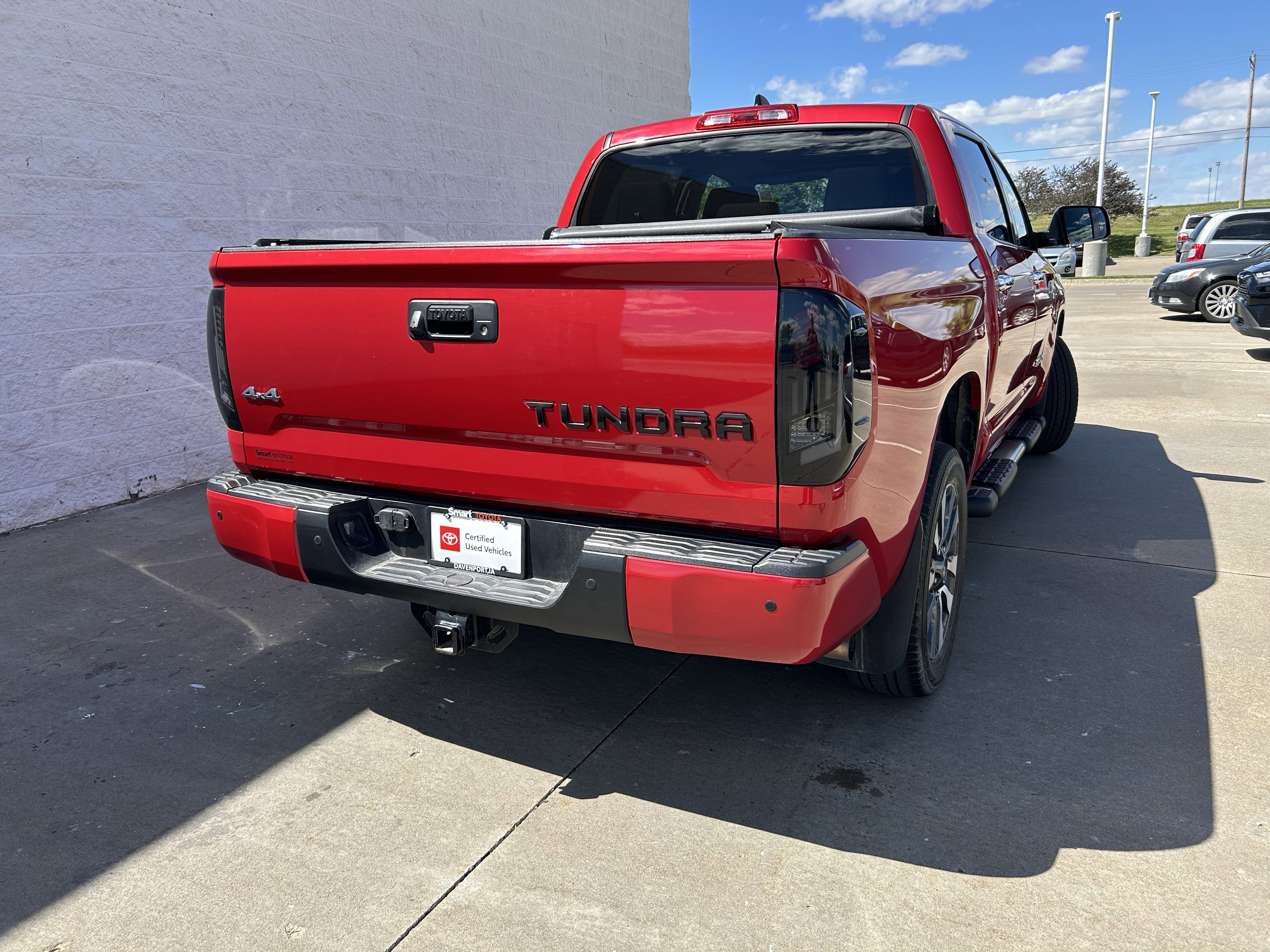 Used 2020 Toyota Tundra Limited w/ Limited Premium Package AWD/4WD image 6