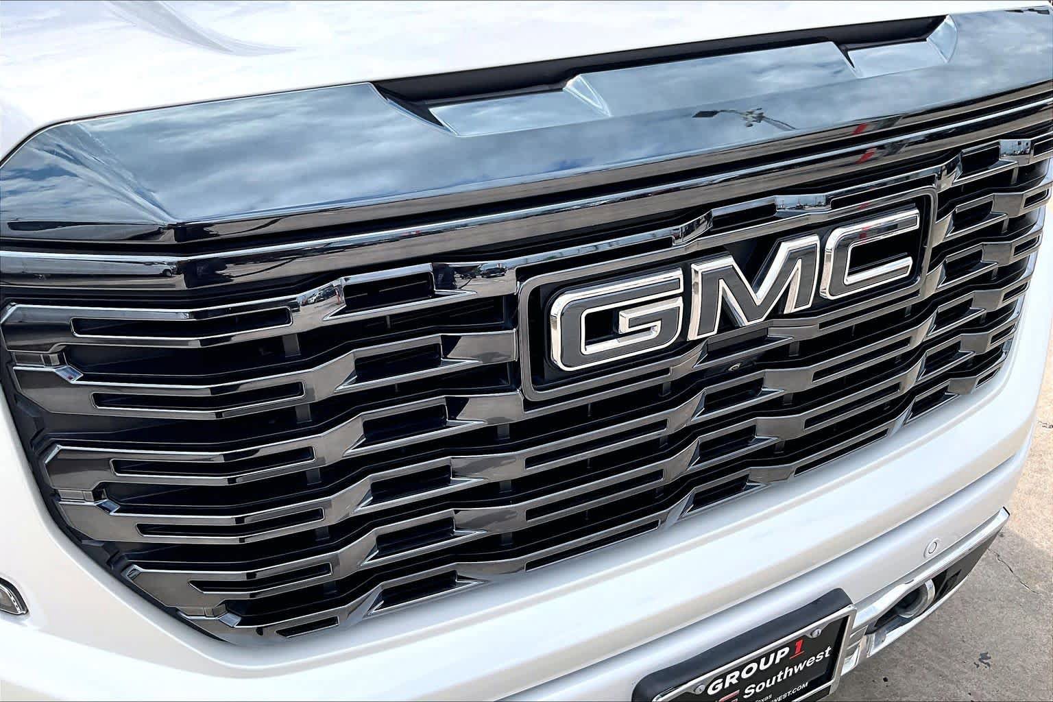 Used 2023 GMC Sierra 1500 Denali Ultimate AWD/4WD image 30