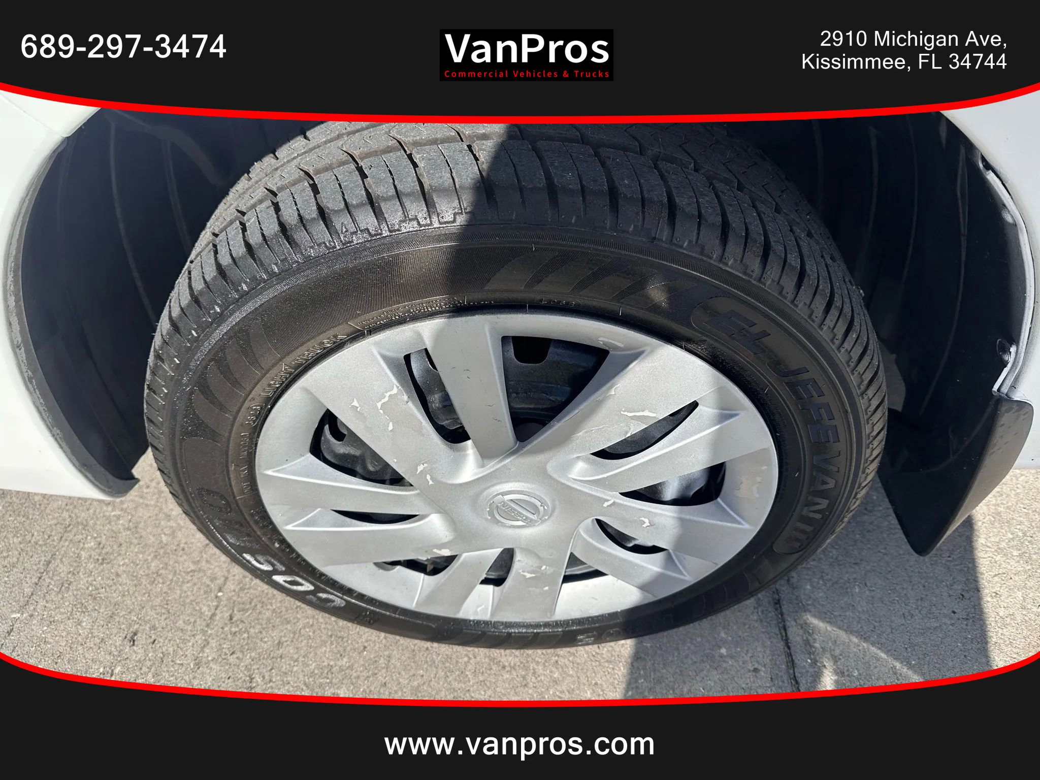 Used 2018 Nissan NV200 SV image 18