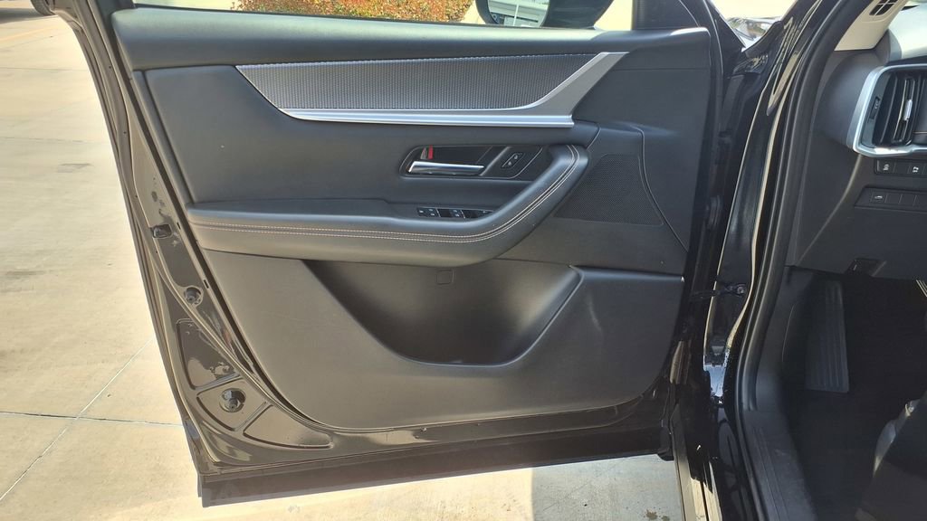 Used 2025 MAZDA CX-90 3.3 Turbo w/ Preferred Package image 15