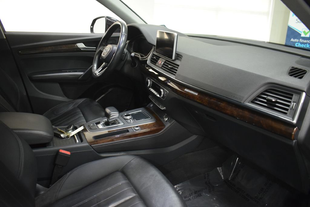 Used 2019 Audi Q5 2.0T Premium Plus image 19