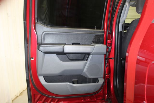 Used 2021 Ford F150 XLT w/ Equipment Group 301A Mid image 16