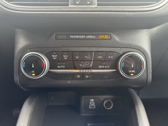 Used 2024 Ford Escape Active image 23