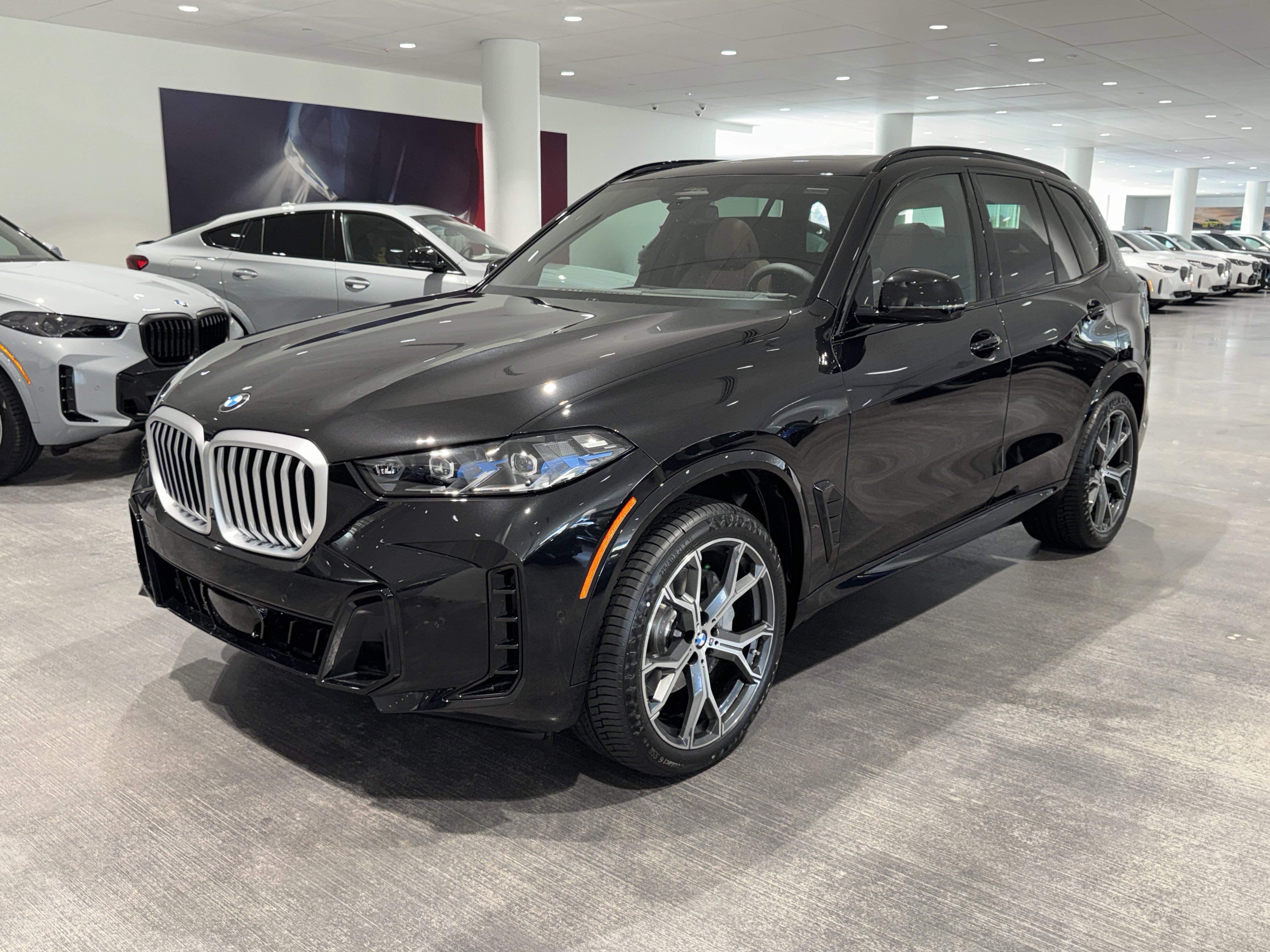 New 2026 BMW X5 sDrive40i w/ M Sport Package image 3