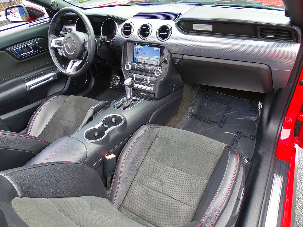 Used 2017 Ford Mustang GT Premium RWD image 39
