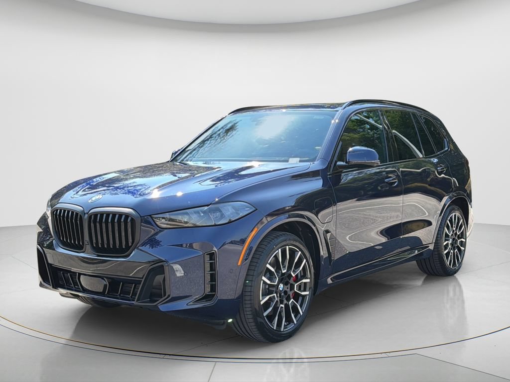 New 2026 BMW X5 xDrive50e w/ M Sport Package AWD/4WD image 1