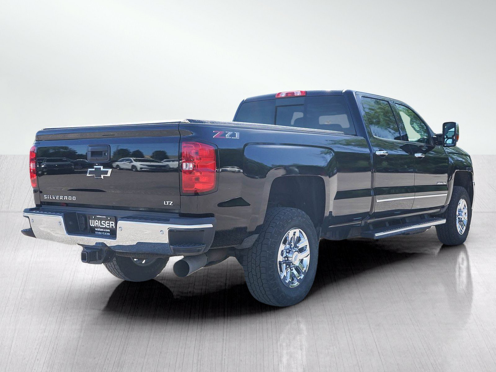 Used 2019 Chevrolet Silverado 3500 LTZ w/ Duramax Plus Package AWD/4WD image 5