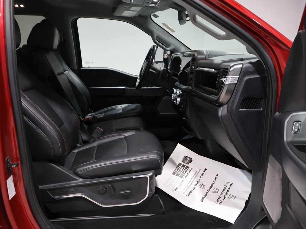 Used 2024 Ford F250 Lariat w/ Chrome Package image 25