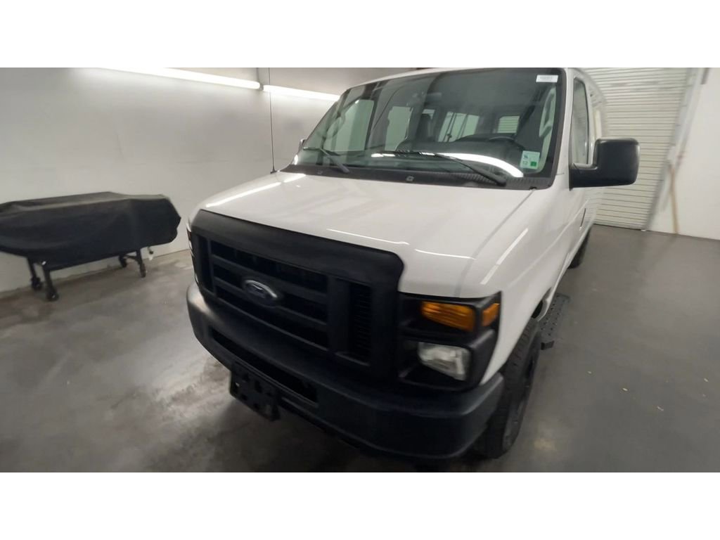 Used 2012 Ford E-350 and Econoline 350 XL w/ PWR Windows & Locks Group image 4