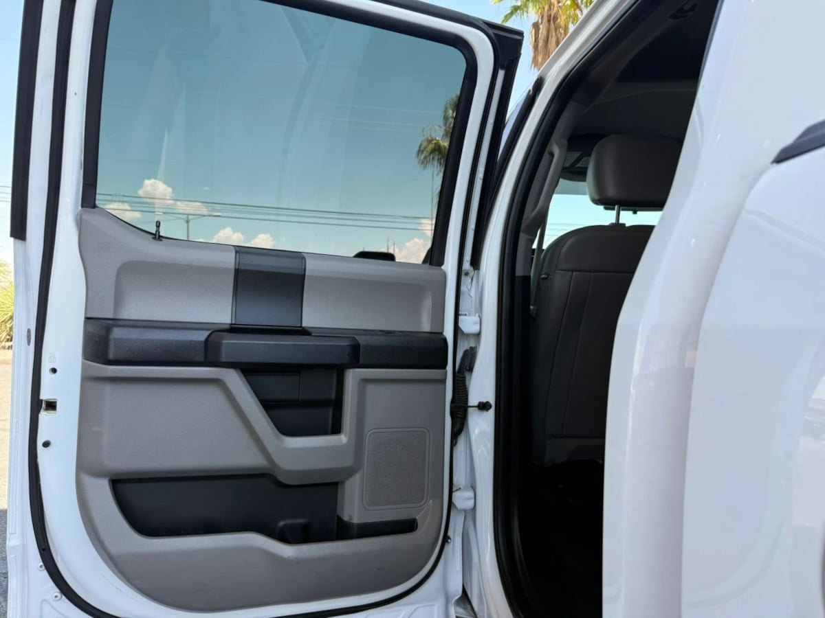Used 2017 Ford F150 XL w/ Equipment Group 101A Mid AWD/4WD image 34