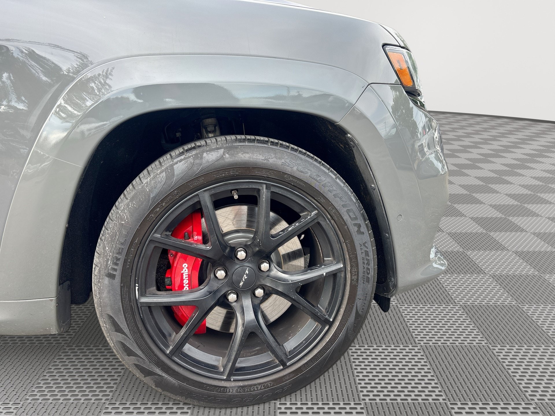 Used 2020 Jeep Grand Cherokee SRT AWD/4WD image 31