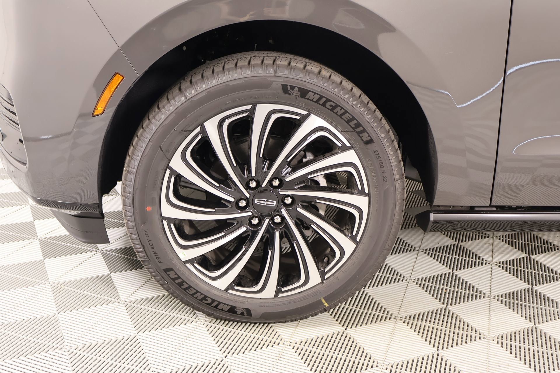 New 2026 Lincoln Navigator L Black Label AWD/4WD image 19