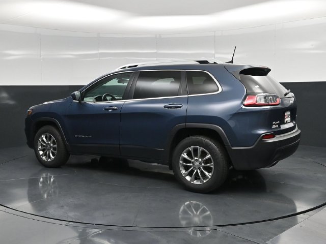Used 2020 Jeep Cherokee Latitude Plus w/ Cold Weather Group AWD/4WD image 10