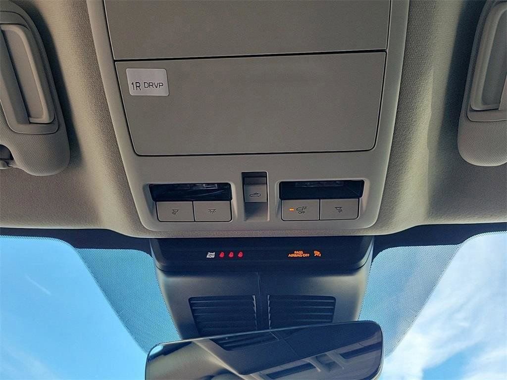 Certified 2025 MAZDA CX-30 2.5 Turbo w/ Premium Package image 29