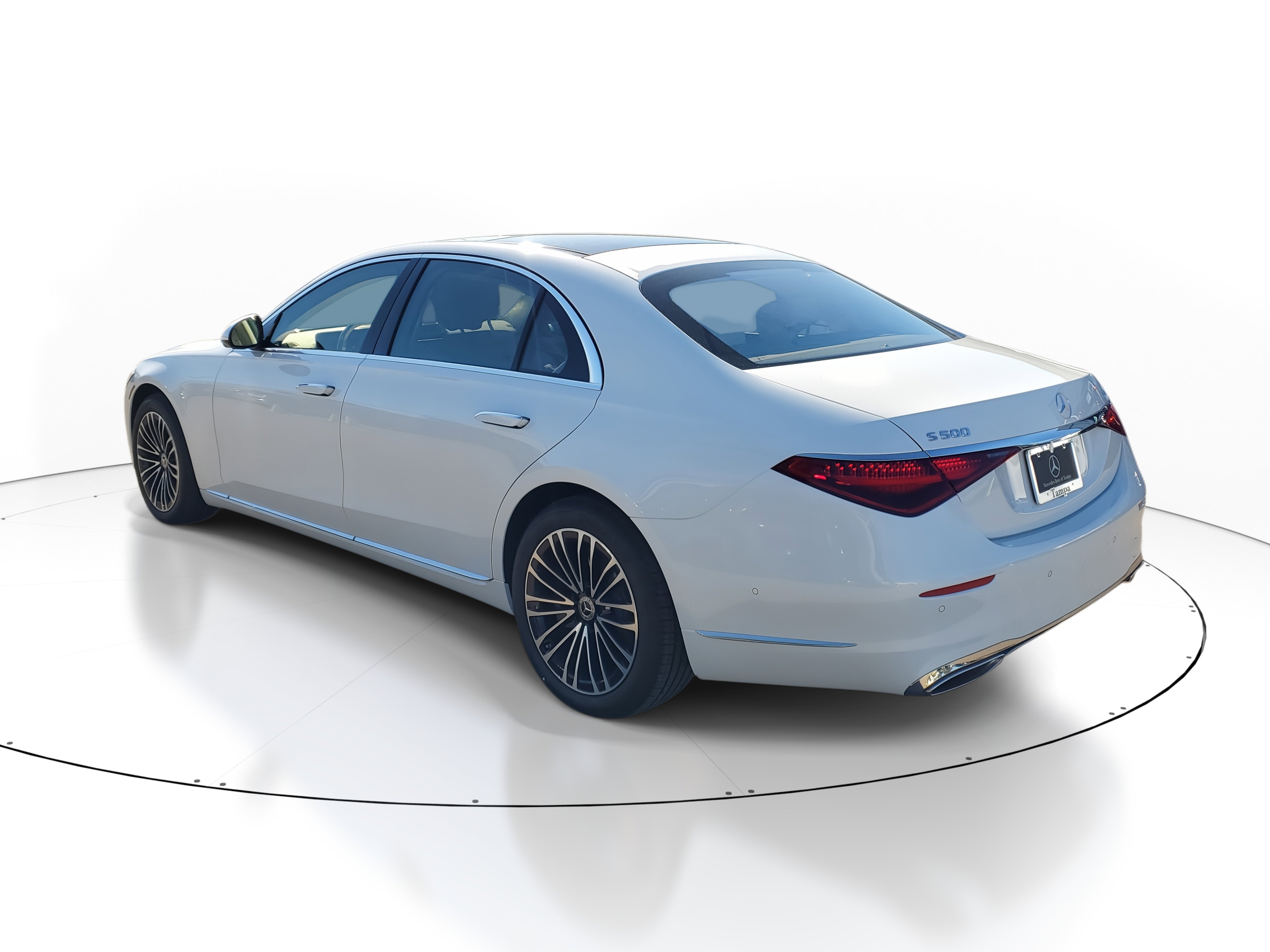 New 2026 Mercedes-Benz S 500 4MATIC image 3