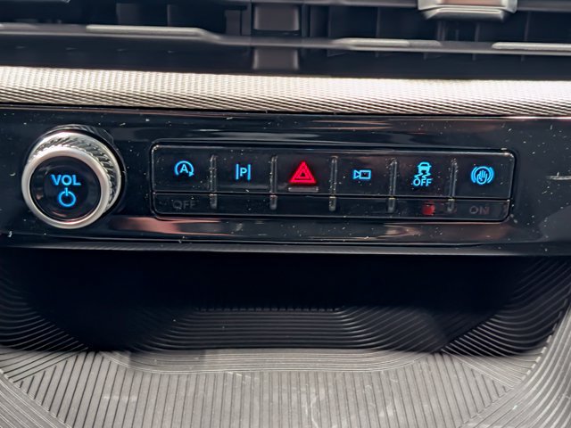 New 2027 Ford Explorer Active RWD image 19