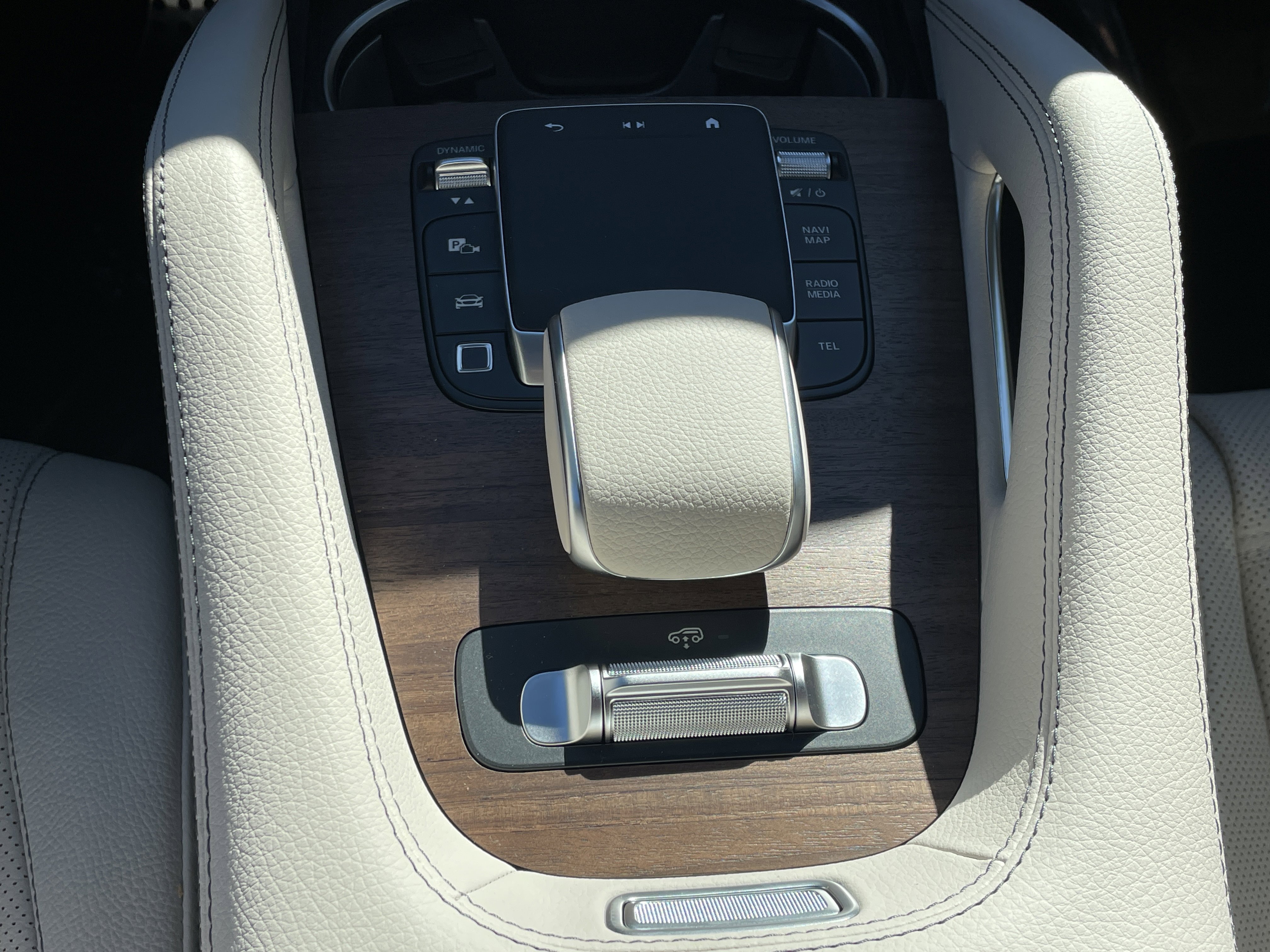 New 2026 Mercedes-Benz GLS 580 4MATIC image 32