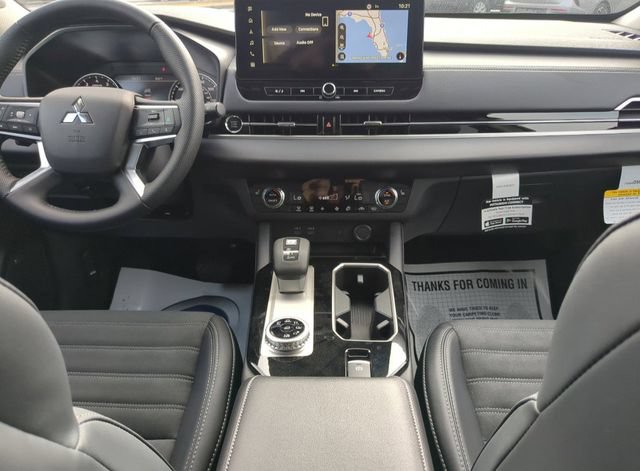 New 2026 Mitsubishi Outlander AWD image 18