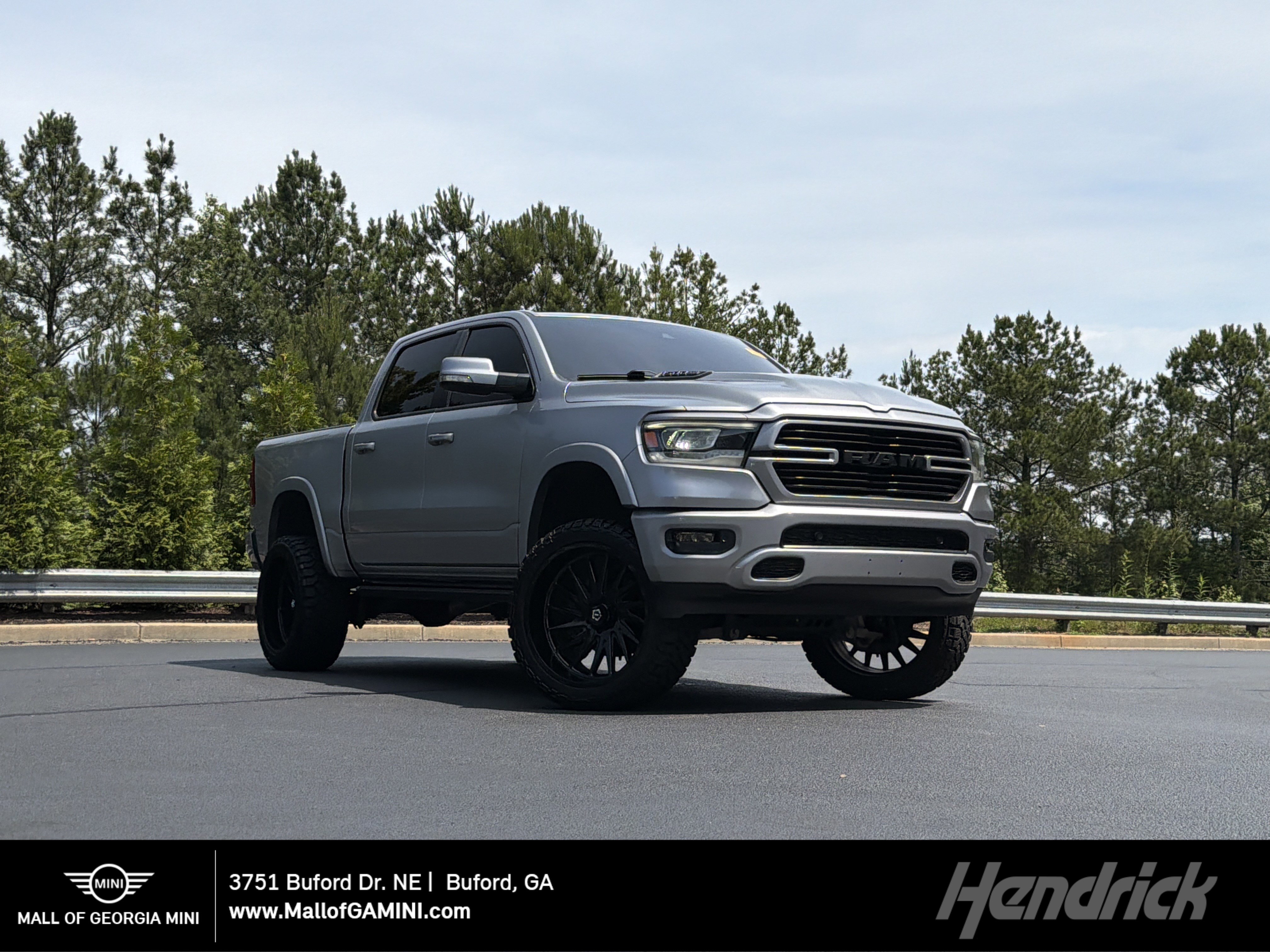 Used 2022 RAM 1500 Laramie w/ Sport Appearance Package AWD/4WD image 1