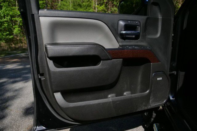 Used 2015 GMC Sierra 1500 SLT w/ SLT Crew Cab Value Package image 22