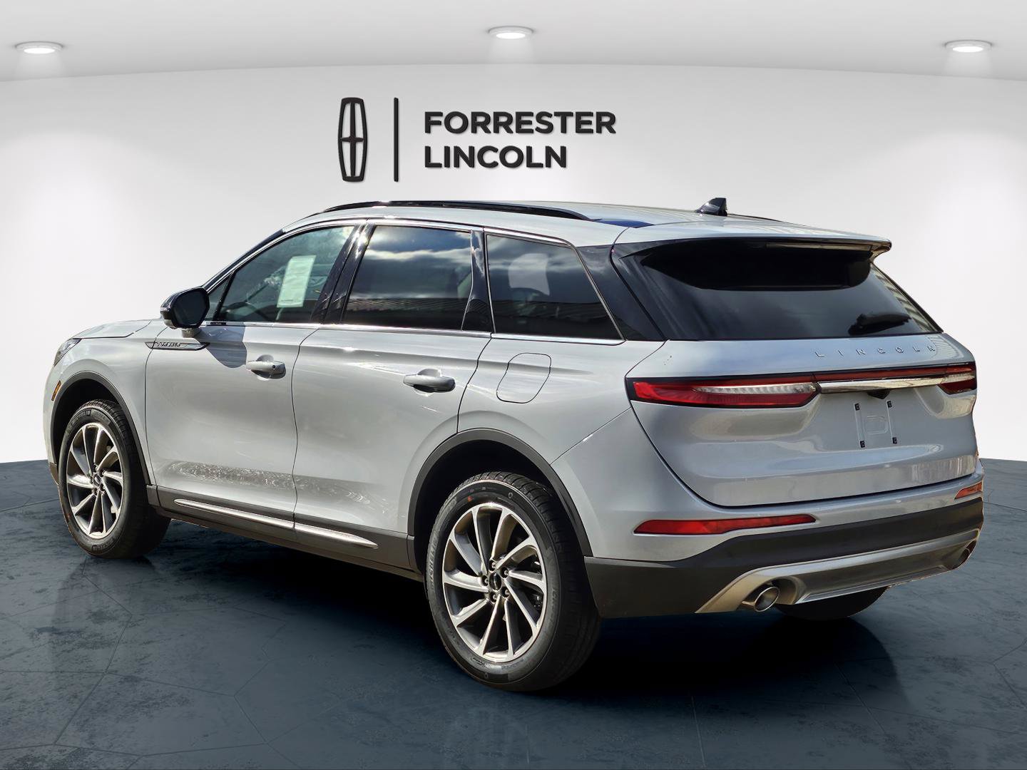 New 2026 Lincoln Corsair Premiere AWD/4WD image 5
