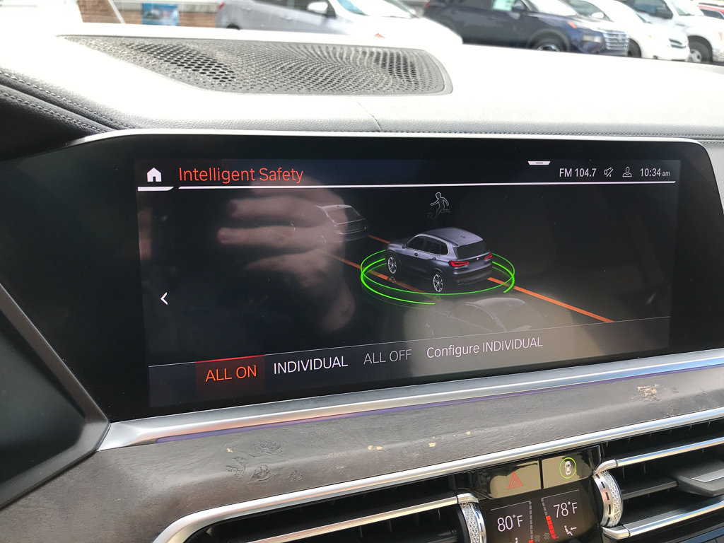 Used 2020 BMW X5 xDrive40i w/ Premium Package image 22