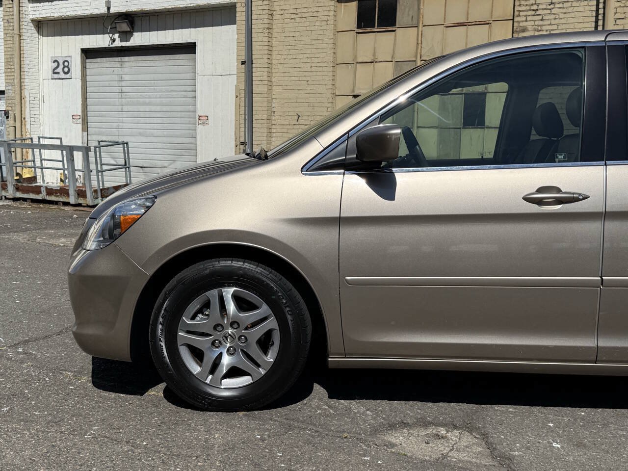 Used 2005 Honda Odyssey EX-L image 51