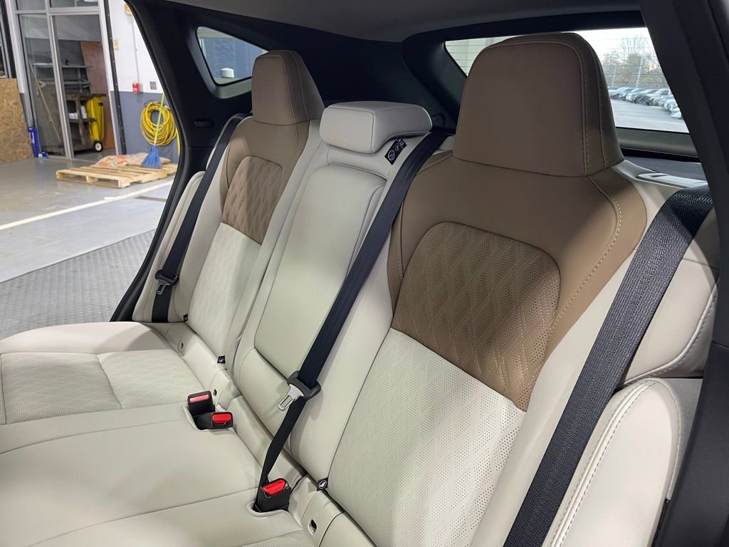 New 2026 Nissan Murano Platinum AWD/4WD image 18