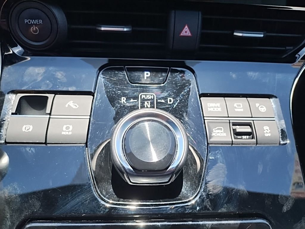 Certified 2023 Subaru Solterra AWD image 34