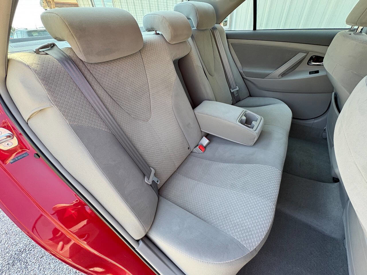 Used 2007 Toyota Camry LE FWD image 27