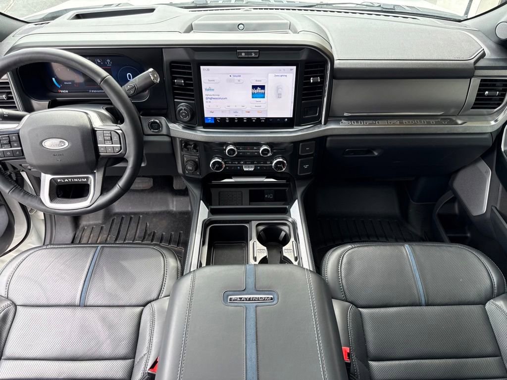 Used 2025 Ford F350 Platinum AWD/4WD image 23
