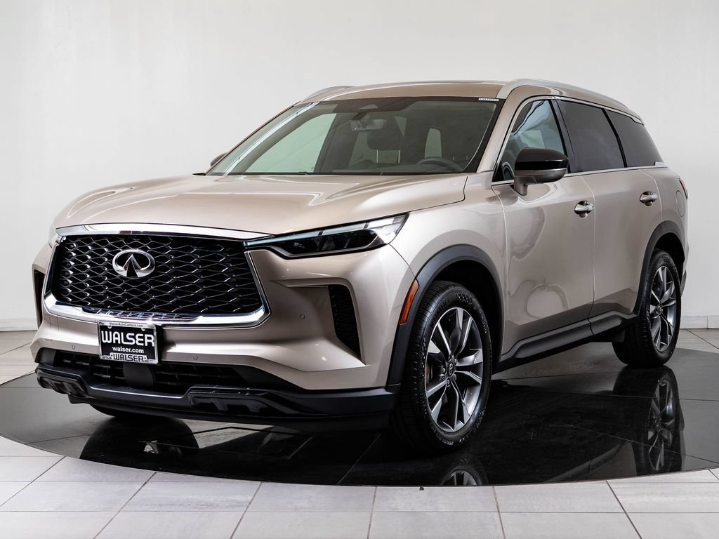 Used 2023 INFINITI QX60 Luxe