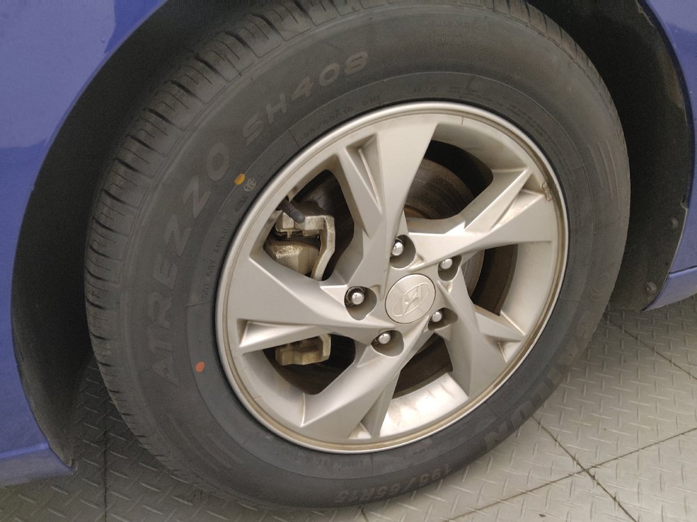 Used 2021 Hyundai Elantra SE FWD image 31