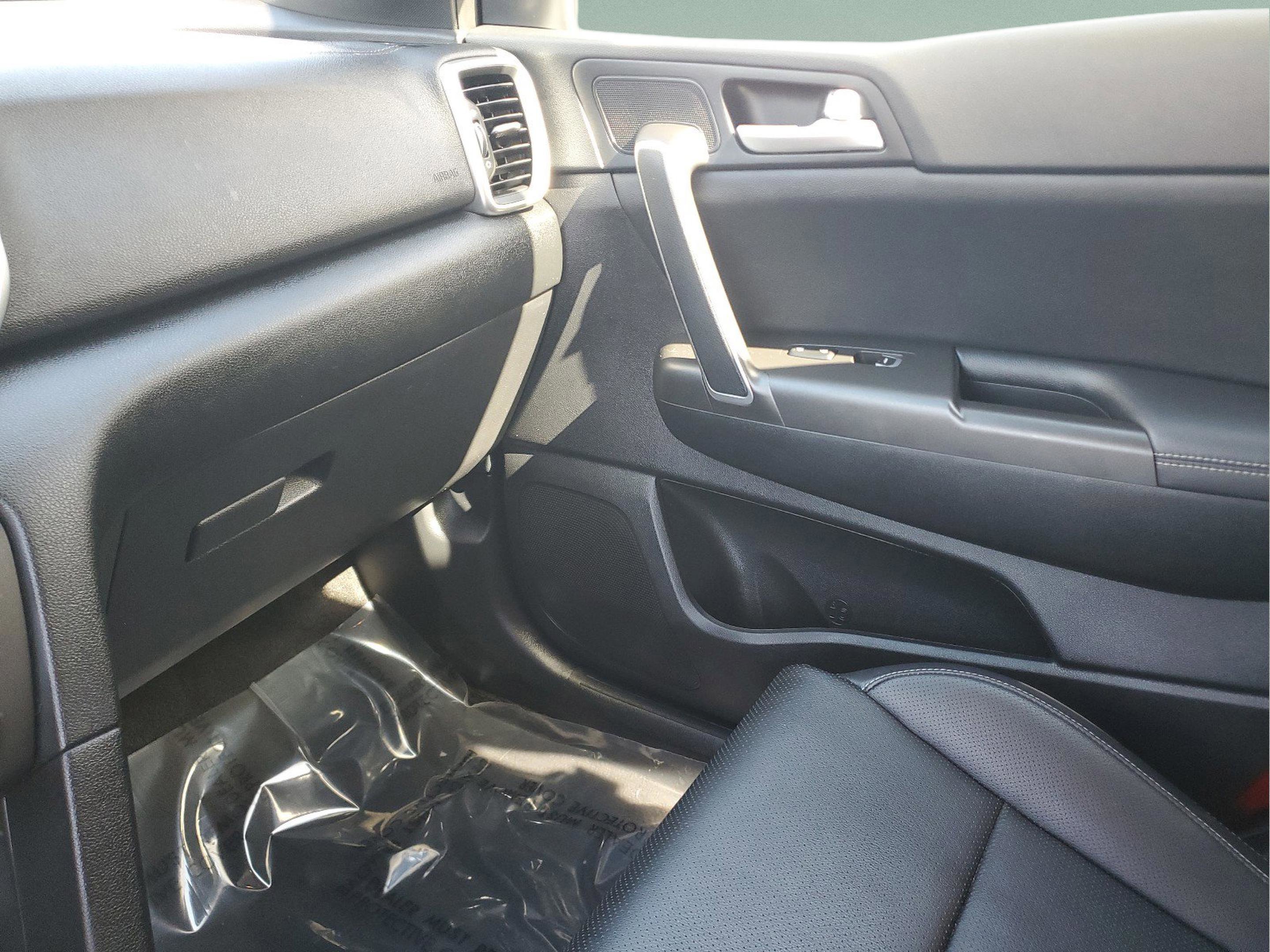 Used 2020 Kia Sportage S image 26