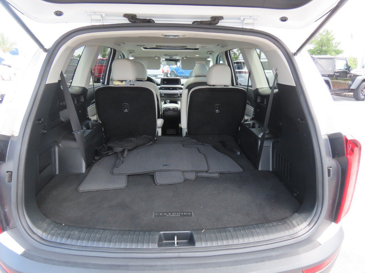 Used 2022 Kia Telluride S AWD/4WD image 14
