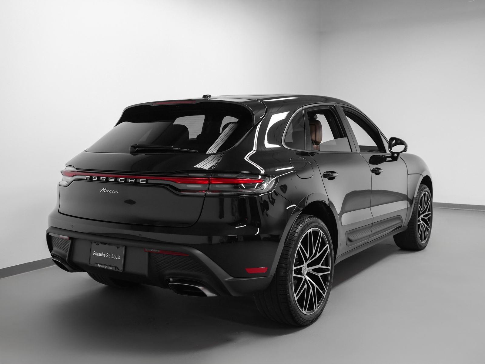 New 2026 Porsche Macan AWD/4WD image 12