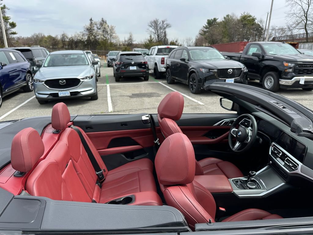 Used 2023 BMW M440i Convertible w/ Premium Package image 22