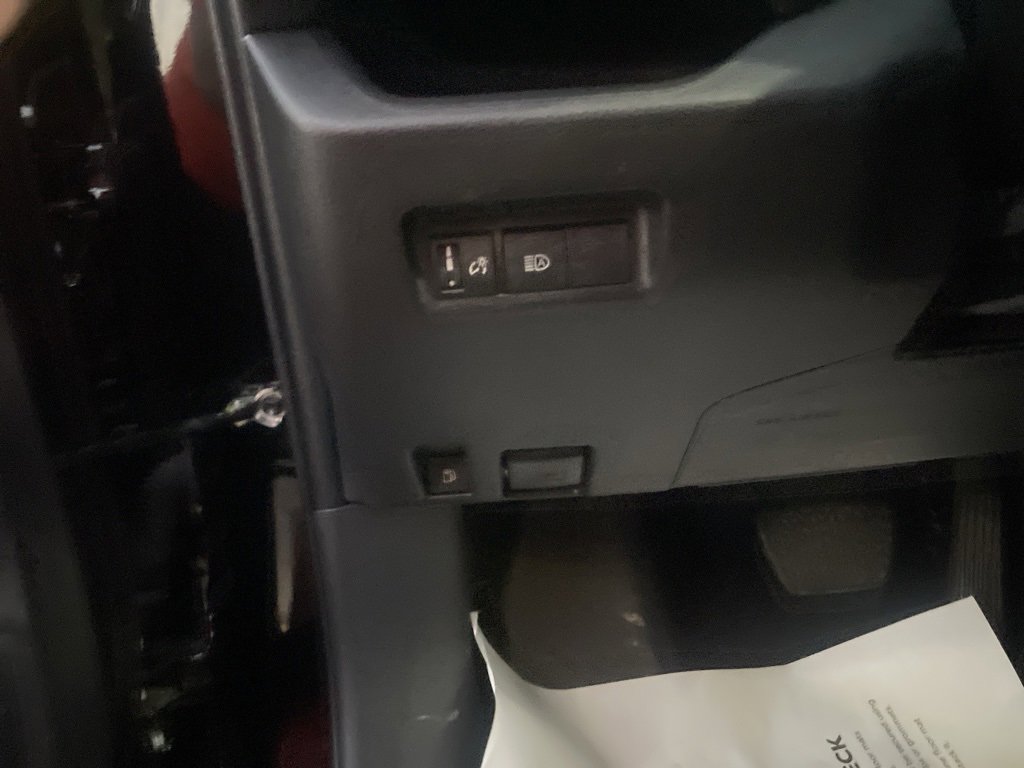 Used 2025 Toyota RAV4 LE image 17