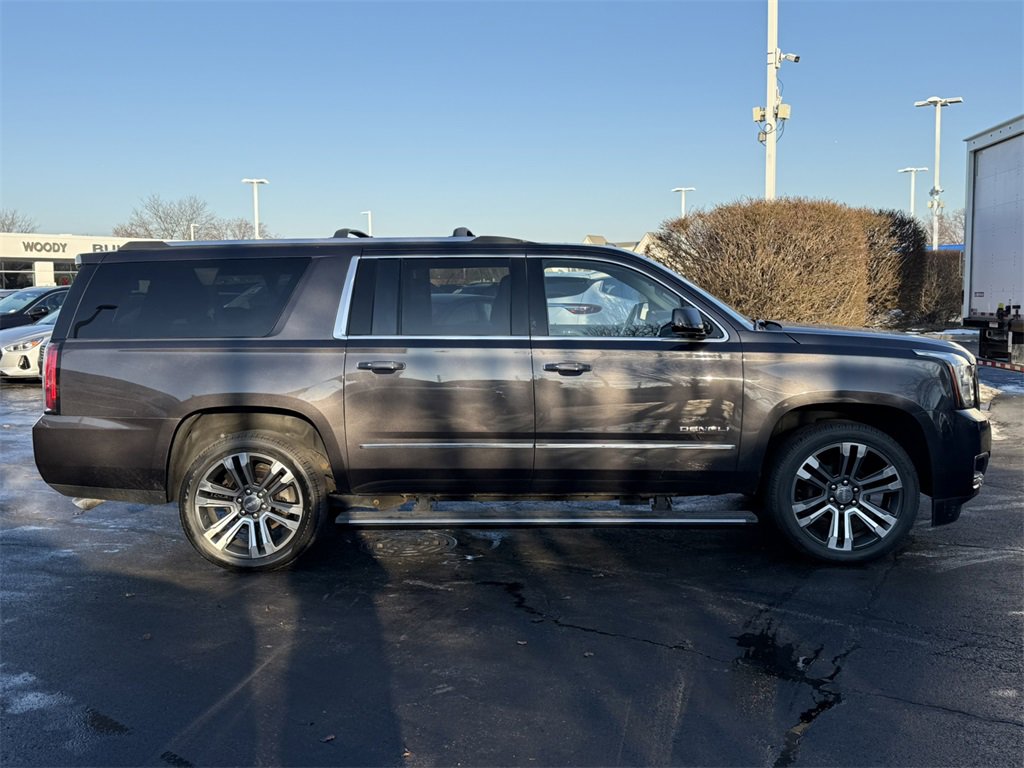 Used 2018 GMC Yukon XL Denali w/ Denali Ultimate Package image 9